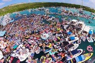 Fuikdag the biggest beach party at Curacao
